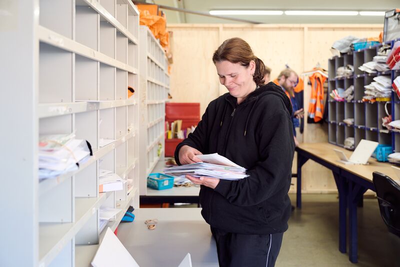 Laura aan het werk